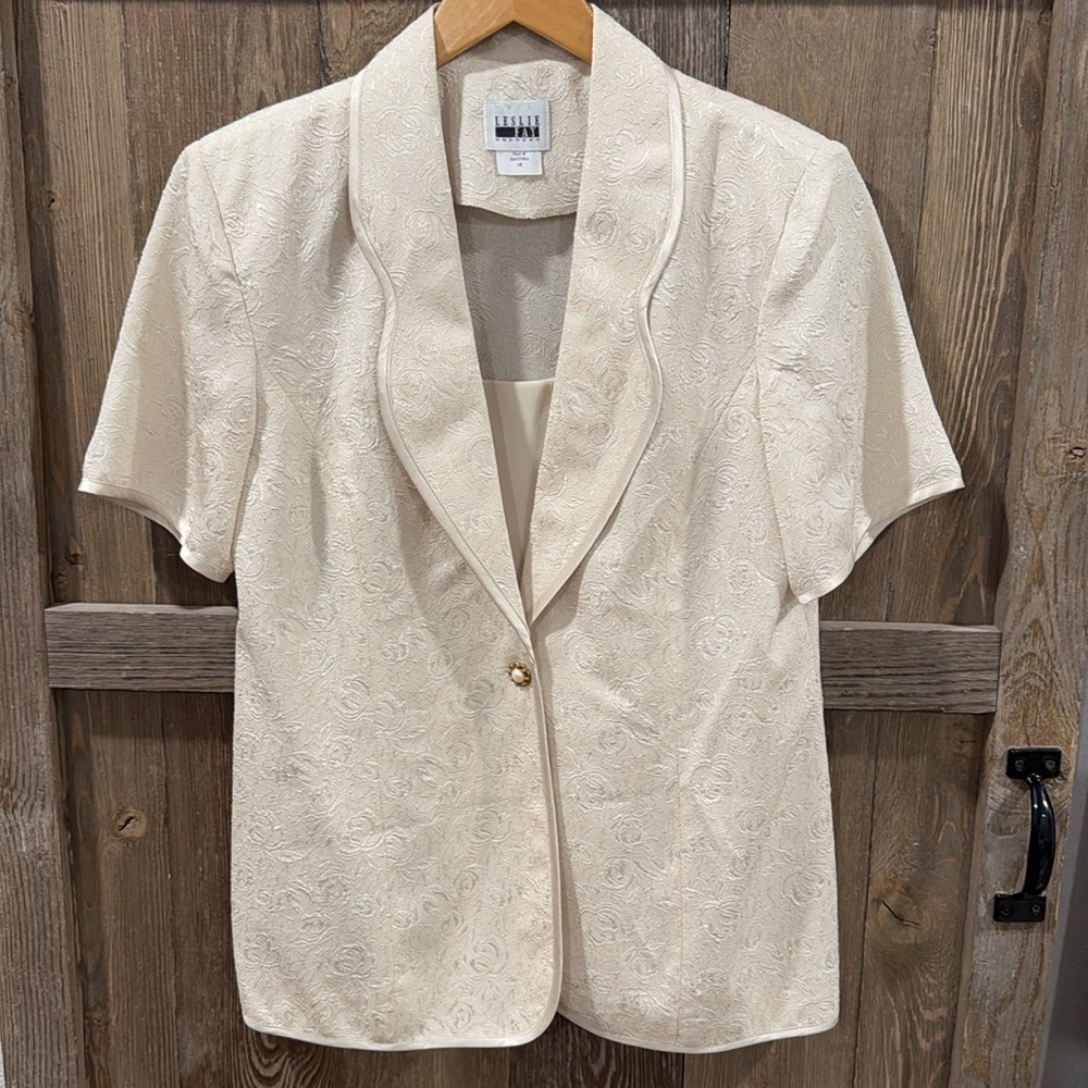 Beautiful cream skirt suit
